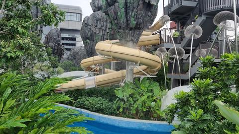 Grande Centre Point Space Waterpark : แกรนด์ เซนเตอร์ พอยต์ สเปซ วอเตอร์พาร์ค