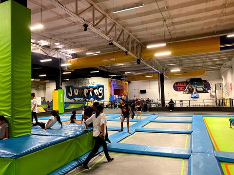 XTREME PARK JUMPING TRAMPOLINE