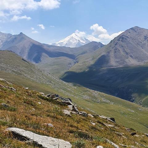 Kumbel peak