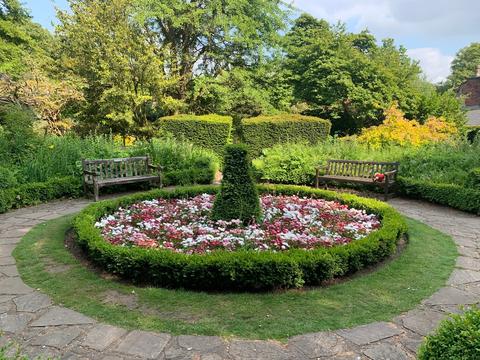 Calderstones Park