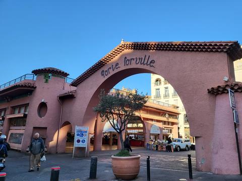 Marché Forville