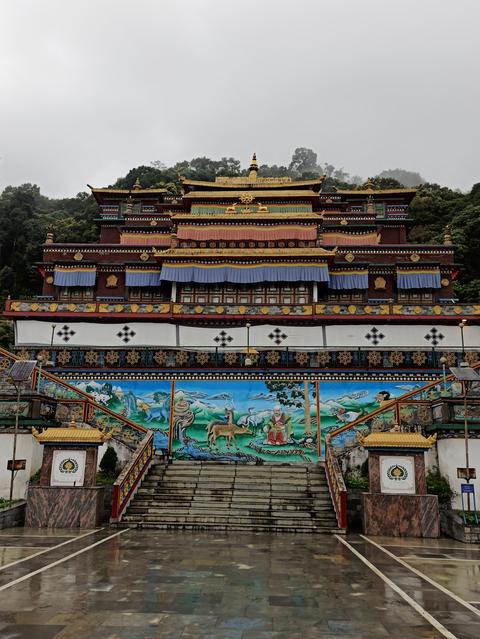 Pal Karma Zurmang Shedup Chokhor Ling Lingdum Monastery (Ranka Monastery)