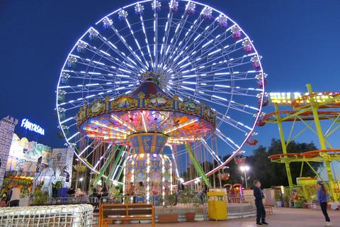 Parko Paliatso Luna Park