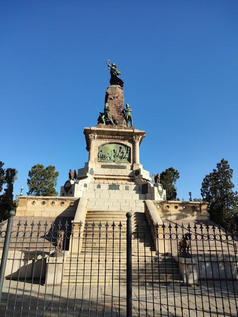 20 de Febrero Monument