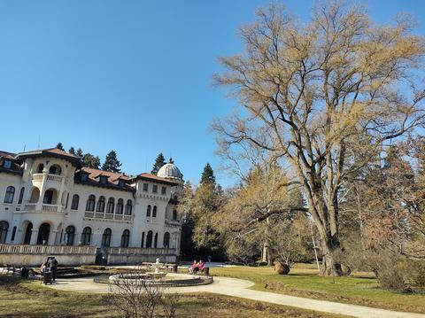 Vrana Park & Museum