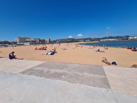 Playa del Arbeyal, Gijón