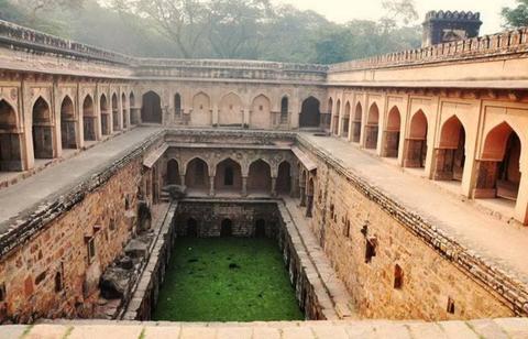 Mehrauli Archaeological Park Jamali Kamali, Delhi