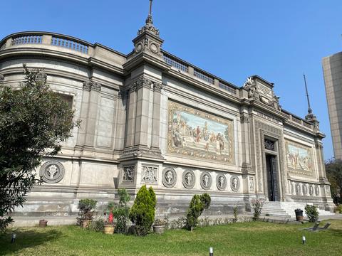Italian Art Museum