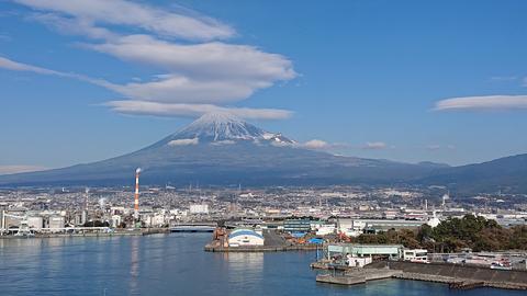 Mt Fuji and port Park