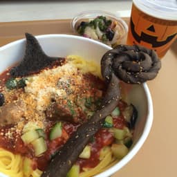 Louie’s N.Y. Pizza Parlor (ルイズ N.Y. ピザパーラー)