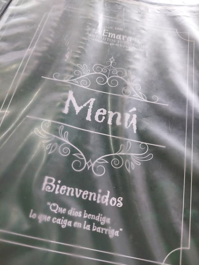 Emara Antojitos Yucatecos