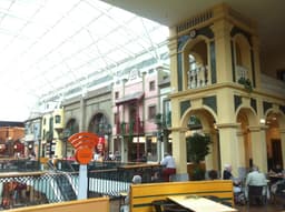 Via Catarina Shopping