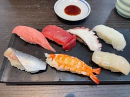 Sushizanmai (すしざんまい)