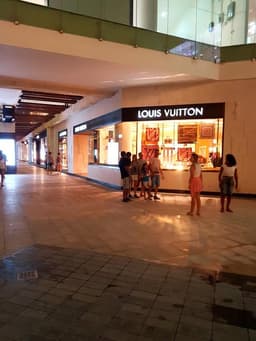 La Isla Paradise Experience