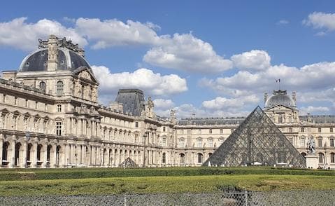 Louvre Museum
